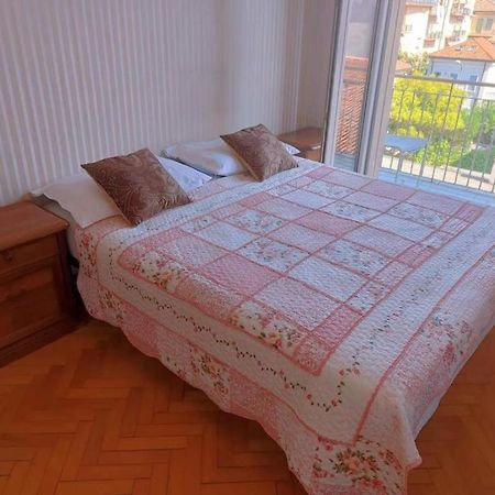 Linda'S Apparment Rooms Mestre Luaran gambar