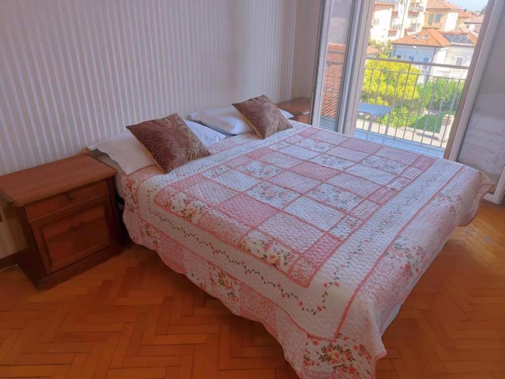 Linda'S Apparment Rooms Mestre Luaran gambar